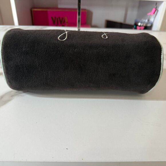 SOLD Y2K Vintage “I Love Juicy “ Brown Barrel Bag - Picture 5 of 8